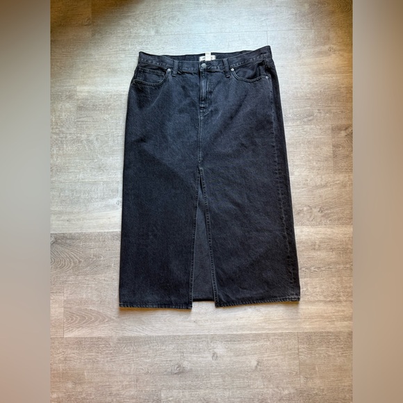 Madewell Denim Mid Rise Front Slit Midi Black Skirt Size 32 - Picture 2 of 7